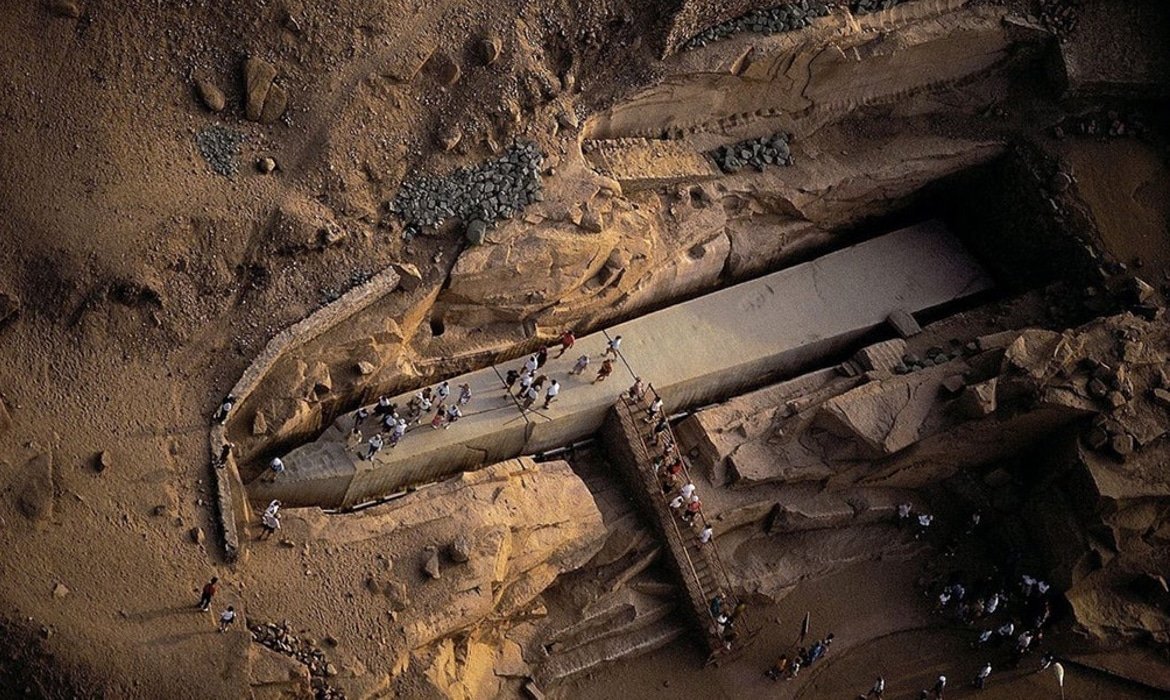 Unfinished-Obelisk-from-Aswan-1.jpg