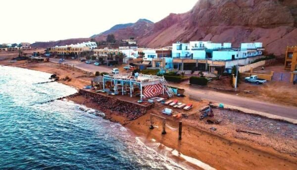 6-Day Tour from Taba Border Crossing to Dahab, St. Catherine, and Cairo